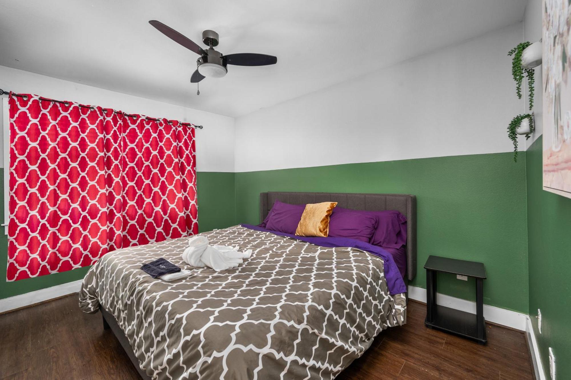 Rustic 1Br Apartment Near Medcenter-Uh-Nrg Houston Exterior photo